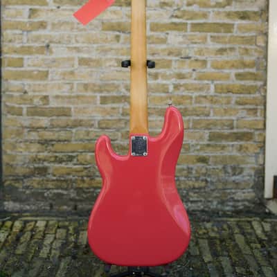 Fender Limited Edition Vintera II Road Worn '60s Precision Bass - Fiesta Red image 13