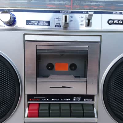 Sanyo M 9820K 1984 Vintage Boombox, Portable Stereo Radio, Cassette Tape Player image 2