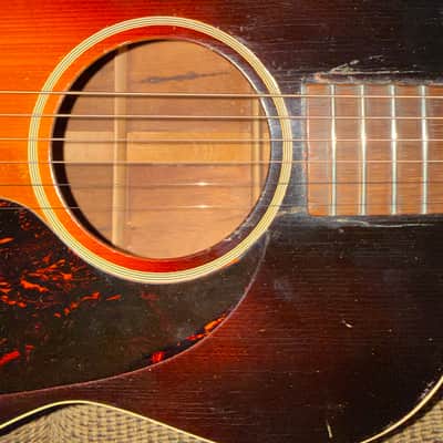 Gibson LG-2 1944 - Sunburst image 6