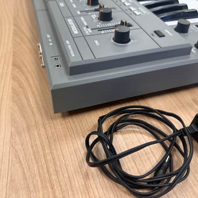 Roland SH-101 32-Key Monophonic Synthesizer 1982 - 1986 - Gray image 8