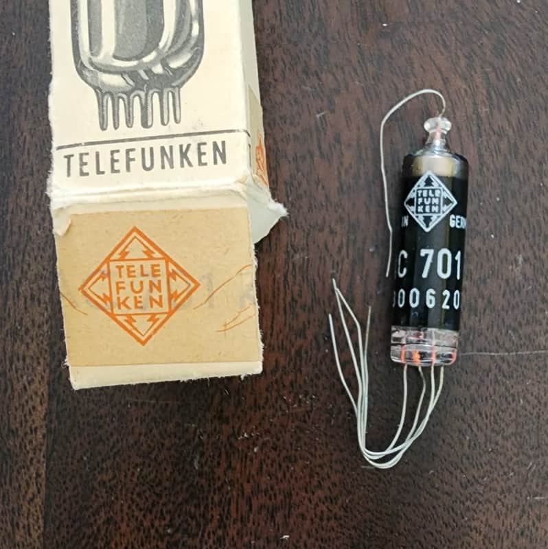 Telefunken NOS AC701 tube for microphone m49, km56, km54 1960s - Original Box image 1