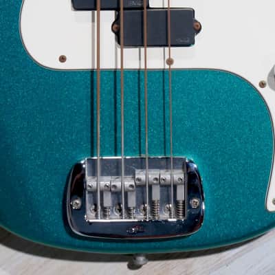 G & L LB-100 Bass 1999 Teal Metallic image 9