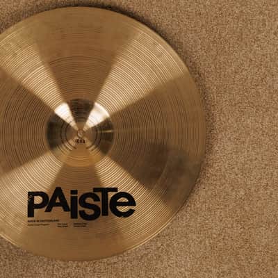 Paiste 18" Signature Fast Crash Cymbal 1252g image 2