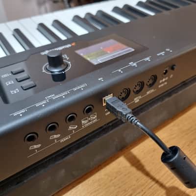 Studiologic SL73 Studio 73-Key Midi Keyboard Controller image 5