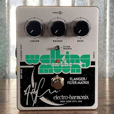 Electro-Harmonix EHX Andy Summers Walking On The Moon Analog Flanger Guitar Effect Pedal image 2