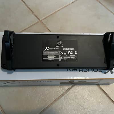 Behringer X-TOUCH MINI Ultra-Compact USB DAW Control Surface 2015 - Present - Standard image 3
