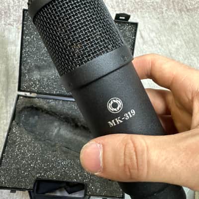 Oktava MK-319 Large Diaphragm Cardioid Condenser Microphone 2000s - Black image 3