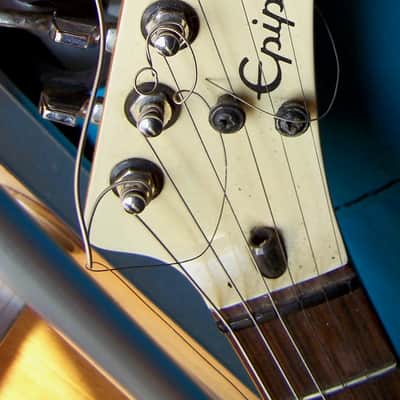 1986 Epiphone V2 Flying V "Player" image 6