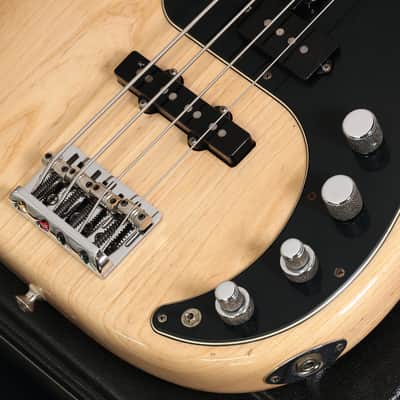 Fender USA American Deluxe Precision Bass Ash/Maple N3 Pickups Natural Fender [10048335] (06/15) image 6