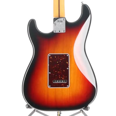 Fender Certified Pre-Owned American Professional II Stratocaster HSS, Maple Fingerboard, 3-Color Sunburst (J13) (45686) image 2