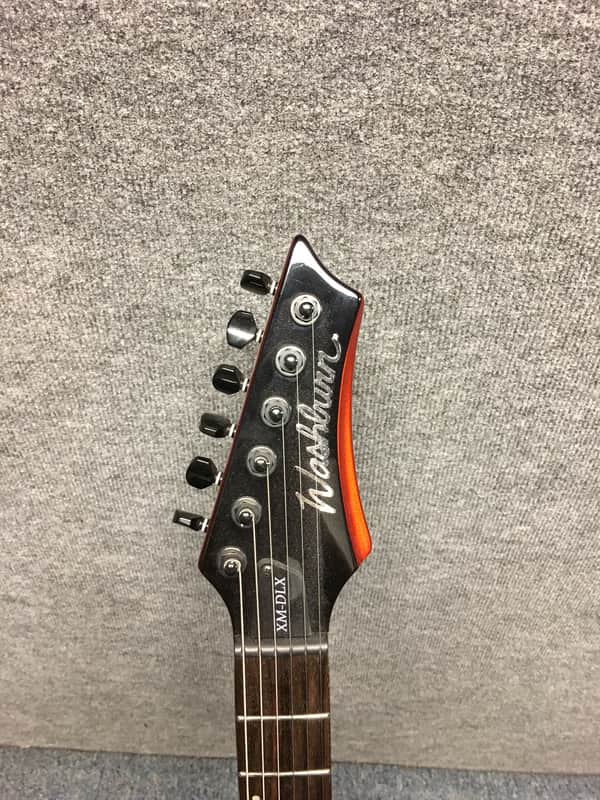 Washburn XM-DLX Super Thin, Lightweight Electric w/bag 2010