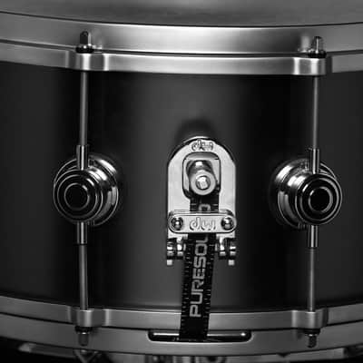 DW Collector's  Satin Black Over Brass 1307 Snare Drum with die cast & brass wires! Harcase inc. image 4