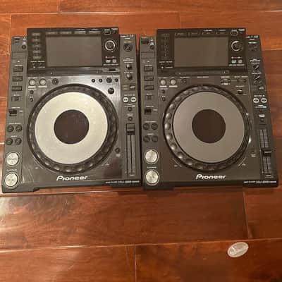 Pioneer CDJ-2000 Nexus Professional Media Player x2 image 3