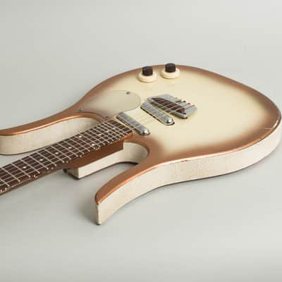 Danelectro  Longhorn Guitarlin Model 4123 Semi-Hollow Body Electric Guitar (1965), ser. #1025 image 7
