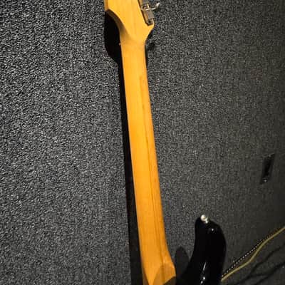Fender California Stratocaster with Rosewood Fretboard & Leather Hard Case - 1998 image 8