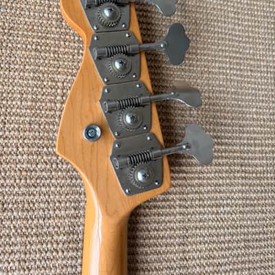 Fender Jaco Pastorius Jazz Bass USA 2010 – Fretless – 3 Tone Sunburst – Hardcase image 7