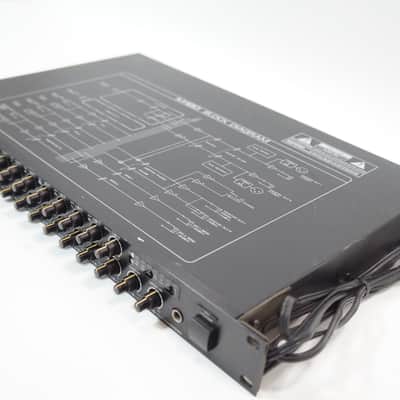 Roland M-120 12チャンネル 1Uラックマウント ミキサー Roland M-120 12チャンネル 1Uラックマウント ミキサー Roland