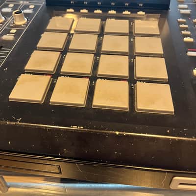 Akai MPC2500 Music Production Center 2005 - 2013 - Black image 3