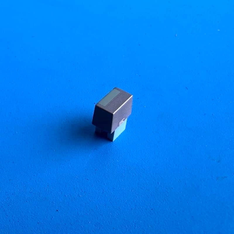 YAMAHA PSR-40 Keyboard Replacement Part: Push Button Cover Cap GRAY/BLUE [2PCS] image 1
