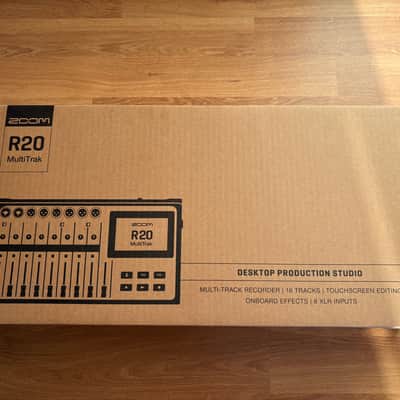 Zoom R20 Multitrack Recorder 2021 - Present - Black image 8