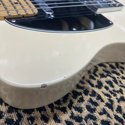 Fender American Special Telecaster with Maple Fretboard 2013 - Olympic White Bild 22