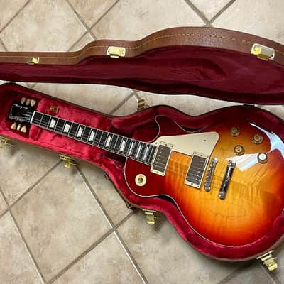2025 Gibson USA Les Paul Standard '50s Figured Top Electric Guitar Heritage Cherry Sunburst image 11