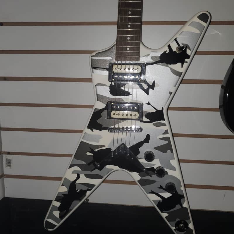 Dean Dimebag Dime O Flage ML 2020 - Present - Camoflage with fitted featherweight case image 1