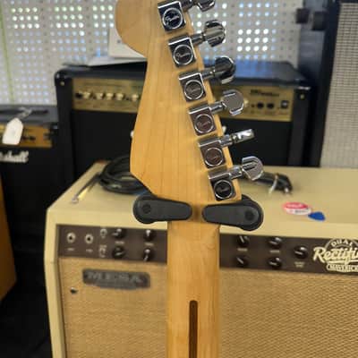 Fender MIM Standard Stratocaster 1996 Midnight Wine image 17