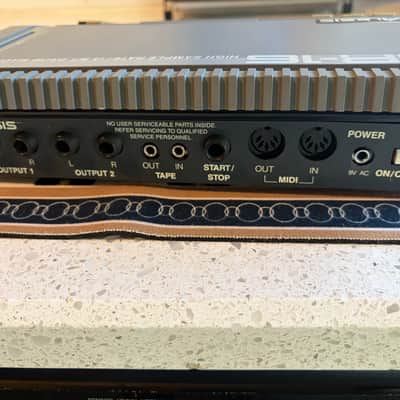 Alesis HR-16 High Sample Rate 16-Bit Drum Machine 1980s - Gray image 2