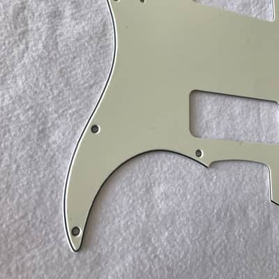 For Fender Stratocaster Strat P90 2 Pickup Guitar Pickguard,3 Ply Mint Green image 2