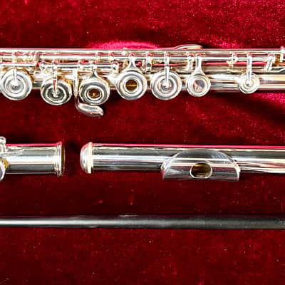 Yamaha YFL 262 Open Hole Flute 🔥 Gorgeous 🔥 Offset G 🔥 Gorgeous 😎 image 4