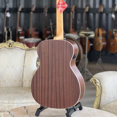 Fender Tim Armstrong Hellcat Acoustic image 9