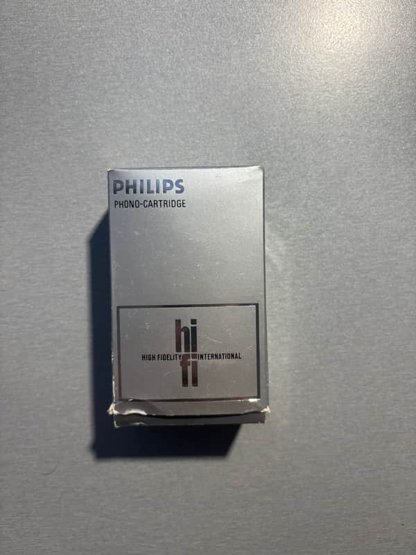 Philips GP-401 mid-70s - Silver - Super M image 1