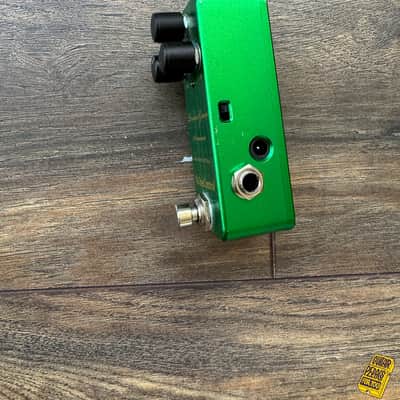 One Control Persian Green Screamer image 2