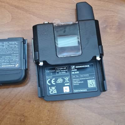 Sennheiser Sennheiser AVX Wireless Microphone Set | SK AVX + EKP AVX | 3.5mm | With Carrying Case image 10