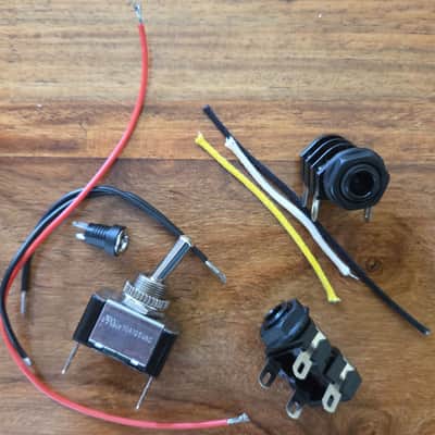 Veloso Custom Pedalboard Junction Box - 4-Cable Method Patchbay & Power Interface (Handmade UK) image 8