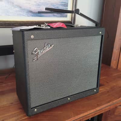 Fender Mustang GTX50 50-Watt 1x12" Digital Modeling Guitar Combo 2020 - Present - Black with Footswitch image 6