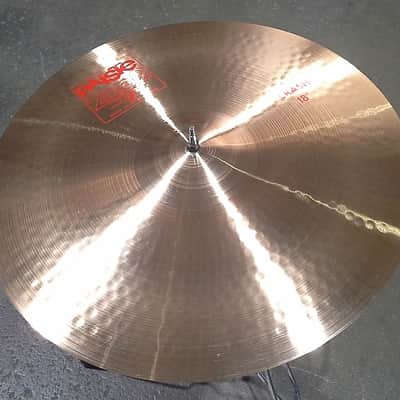 Paiste 2002 Classic Crash Cymbal 18" - image 2