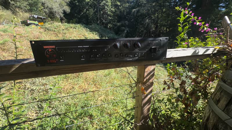 Dangerous Music 2-BUS+ 16-Channel Analog Summing Box 2015 - 2019 - Black image 1