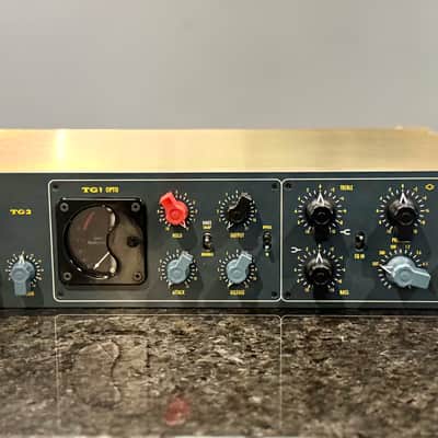 Chandler Limited TG Microphone Cassette with PSU – EMI Abbey Road Inspired Mic Preamp – Studio Owned image 1