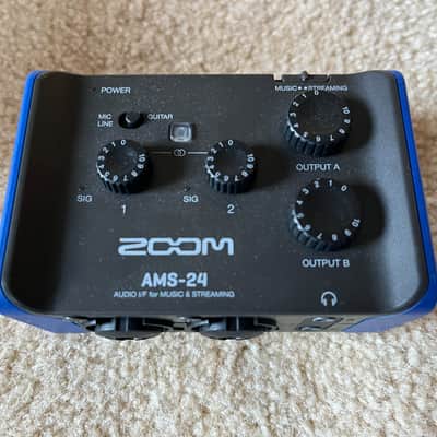Zoom AMS-24 USB-C Audio Interface for Music and Streaming 2022 - Present - Black / Blue image 4