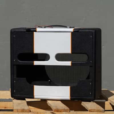 RUBY Black & White Narrow Panel 5E3 Deluxe Amplifier Cabinet image 2