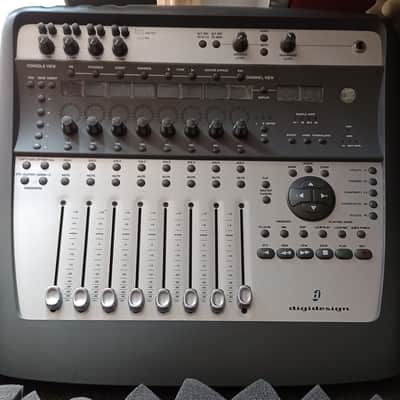 Digidesign Digi 002 Console Interface / Control Surface Flightcased image 1