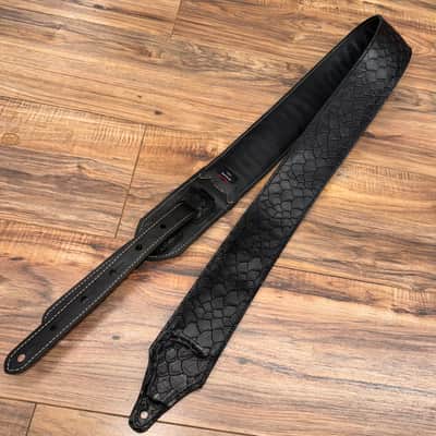 Carlino Plain Black Scale Leather Strap 2025 - Black image 4