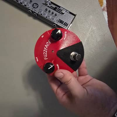 Dunlop FFM2 Germanium Fuzz Face Mini 2014 - Present - Red image 6