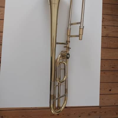 Trombone Courtois Paris 151 - very rare - medium size bore image 3