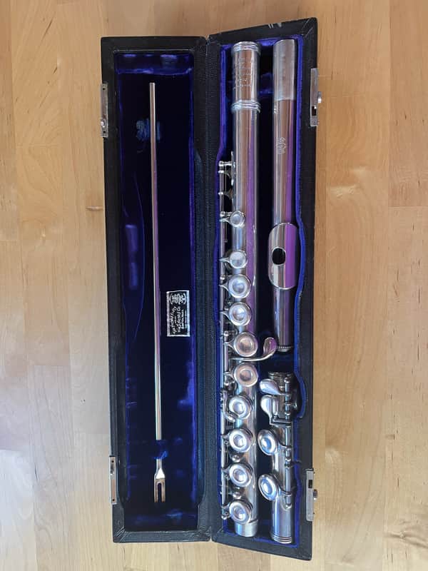 Haynes Standard Solid Silver 1968 - Solid Silver image 1