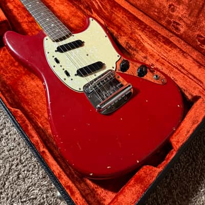 Fender 1966 Mustang Guitar with Rosewood Fretboard - Dakota Red image 8