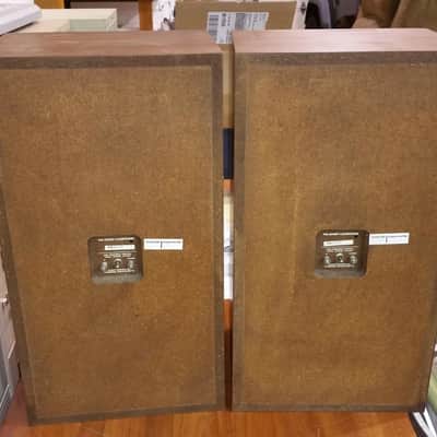 Beautiful Vintage Advent A4 Speakers image 2