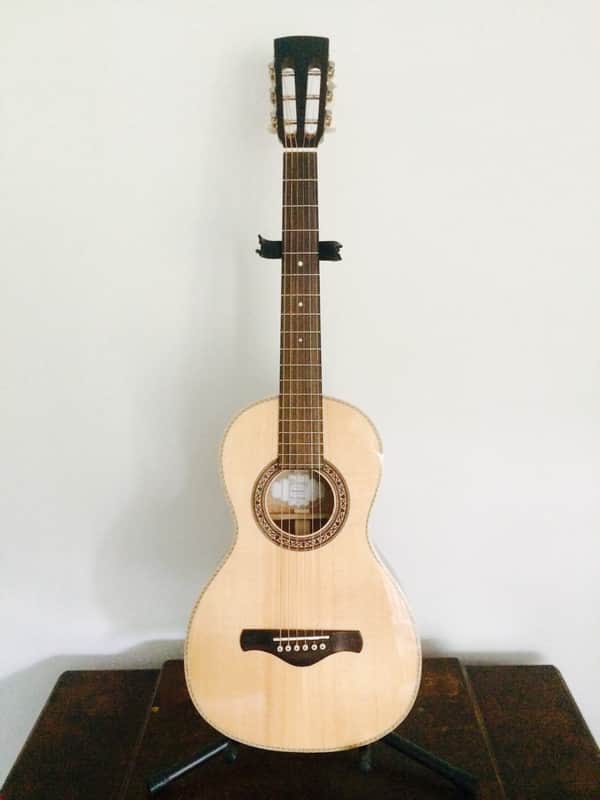 Ibanez AVN3; Mint Condition; Gig Bag; Free Shipping! image 1